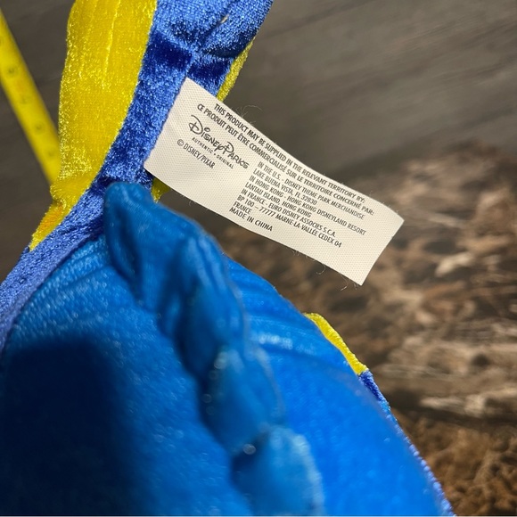 Dory Disney Parks Authentic Plush Finding Nemo Blue Fish 10 Inch Stuffed Toy - Picture 9 of 9